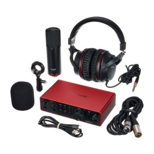 Focusrite Scarlett 2i2 Studio 4th Gen