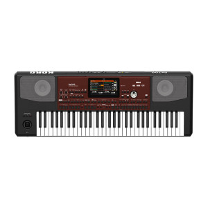 Korg Pa700
