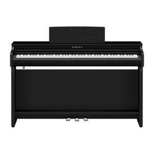 Yamaha CLP 825 Black