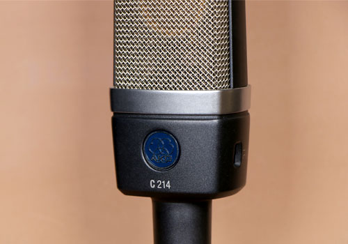 میکروفون استودیویی ای کی جی AKG C214