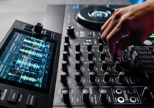 denon-dj-sc-live-4 قیمت دی جی کنترلر دنون Denon DJ SC Live 4