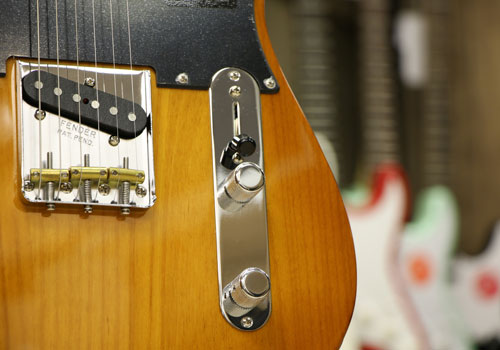 گیتار الکتریک فندر Fender American Performer Tele Honey Burst