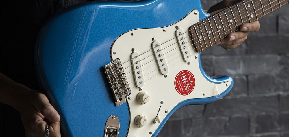 squier-classic-vibe-60s-strat-lrl-lake-placid-blue قیمت خرید گیتار فندر اسکوایر Squier Classic Vibe 60s Strat LRL Lake Placid Blue