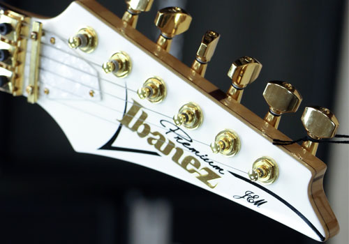 گیتار الکتریک آیبانز Ibanez JEM7VP WH